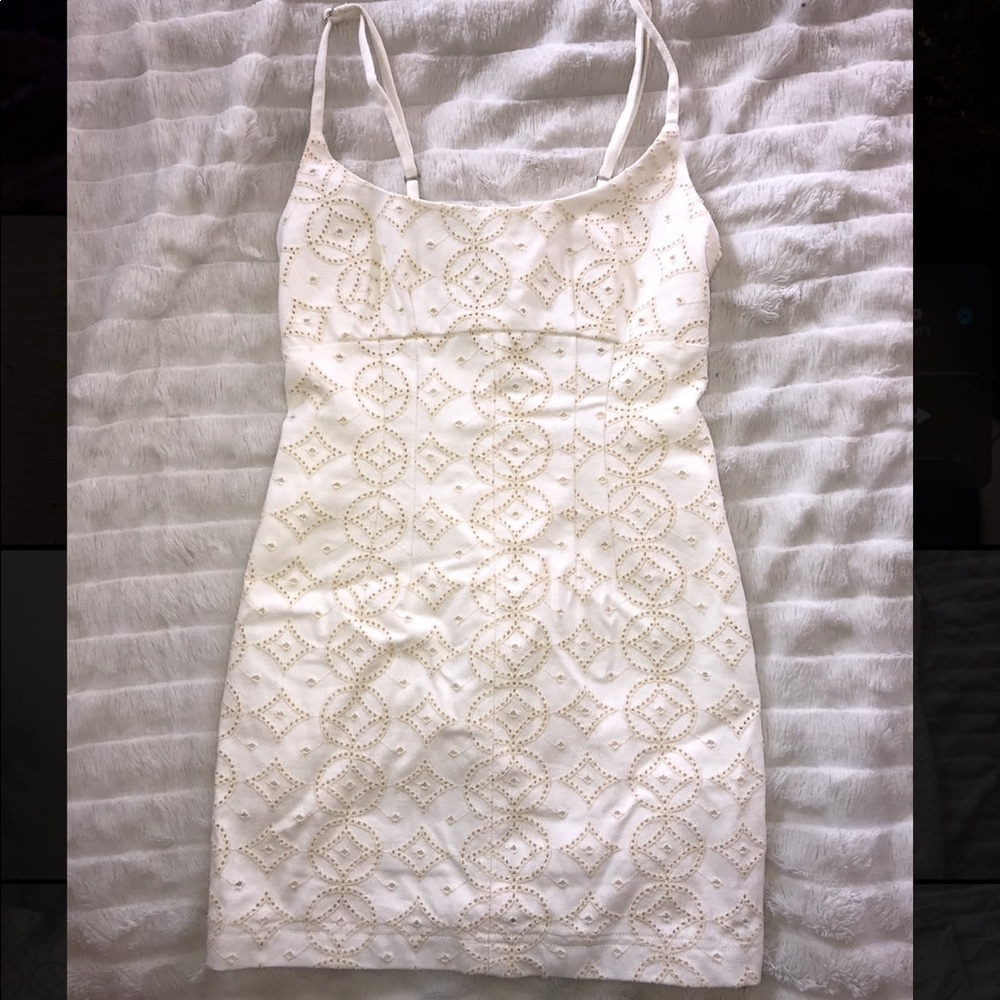 NWOT Gianni Bini Juniors Ivory Mini Dress